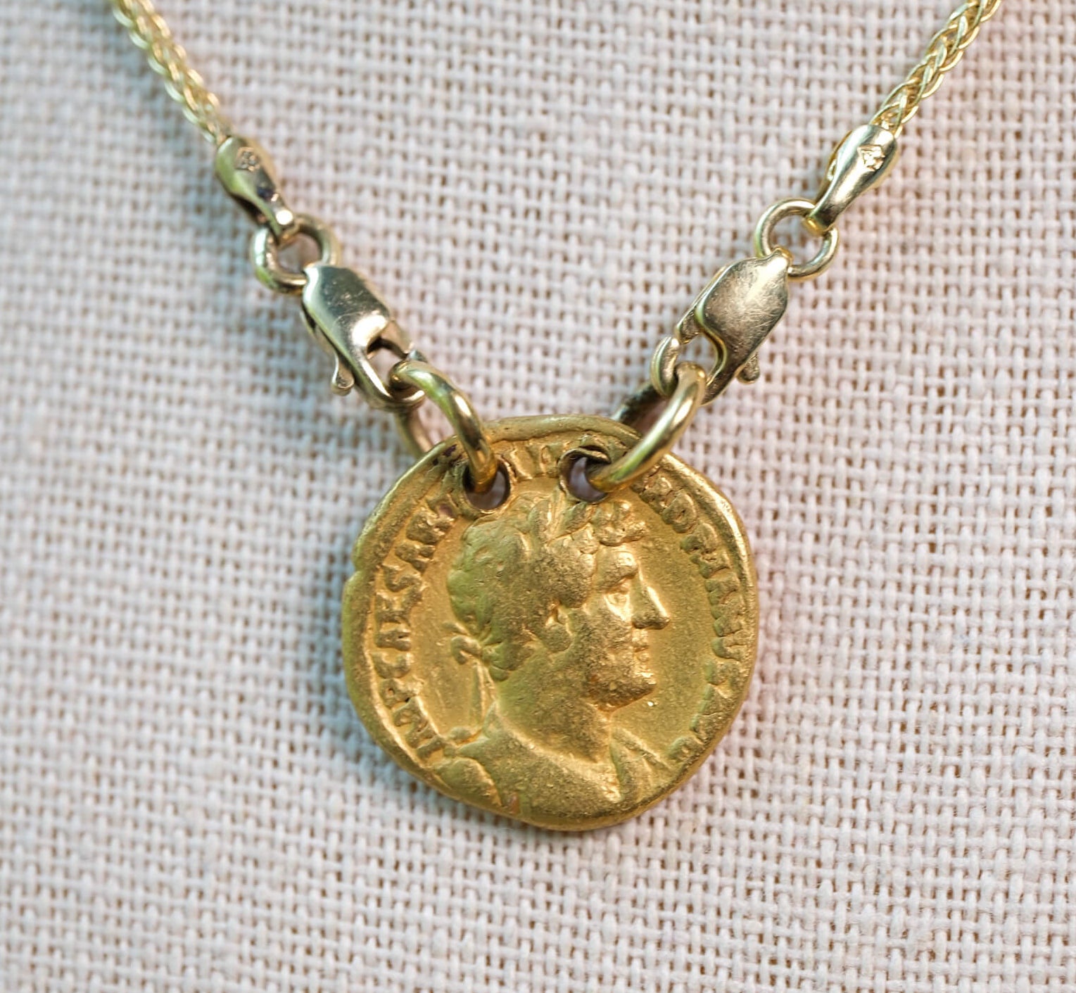 Hadrian Aureus