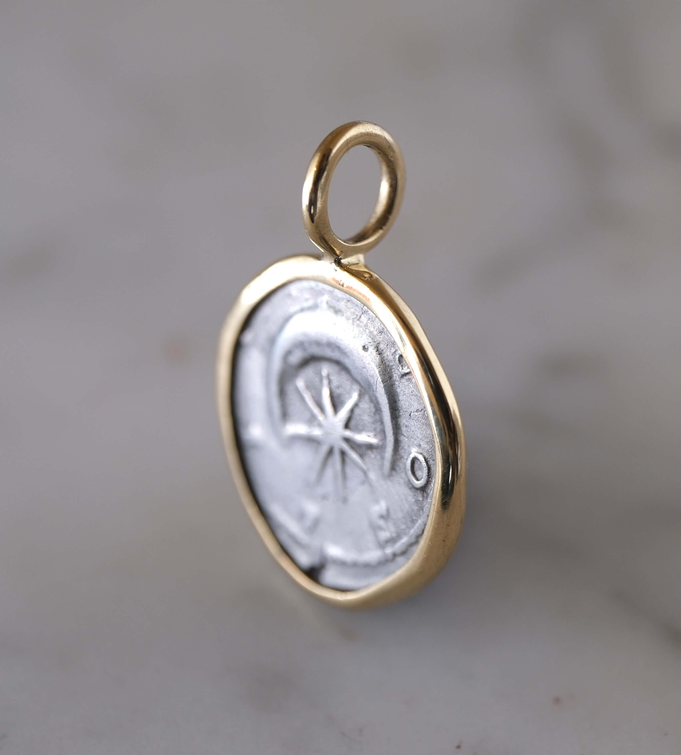 Hadrian, Moon & Star in Gold