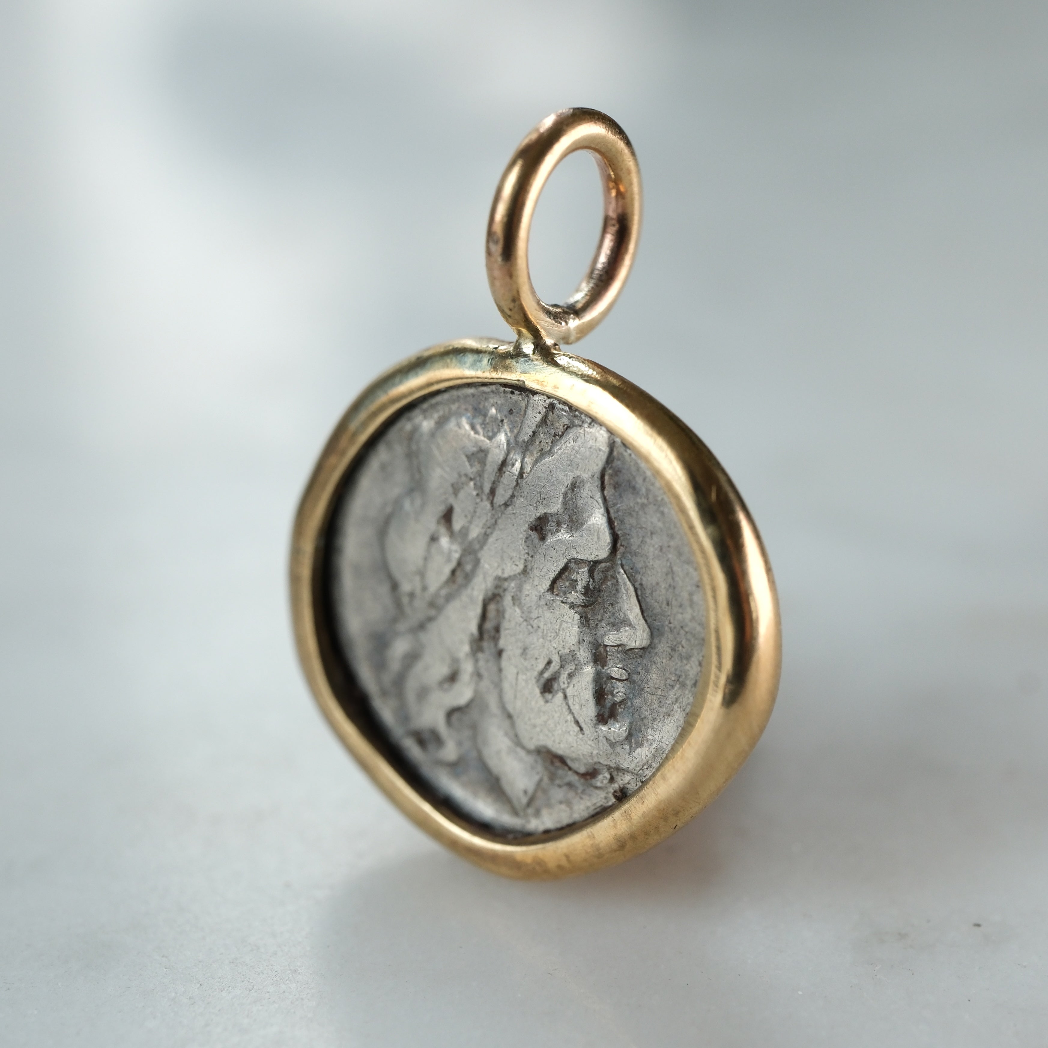 Roman Republic Silver Victoriatus, Rome Mint (after 208 BC)