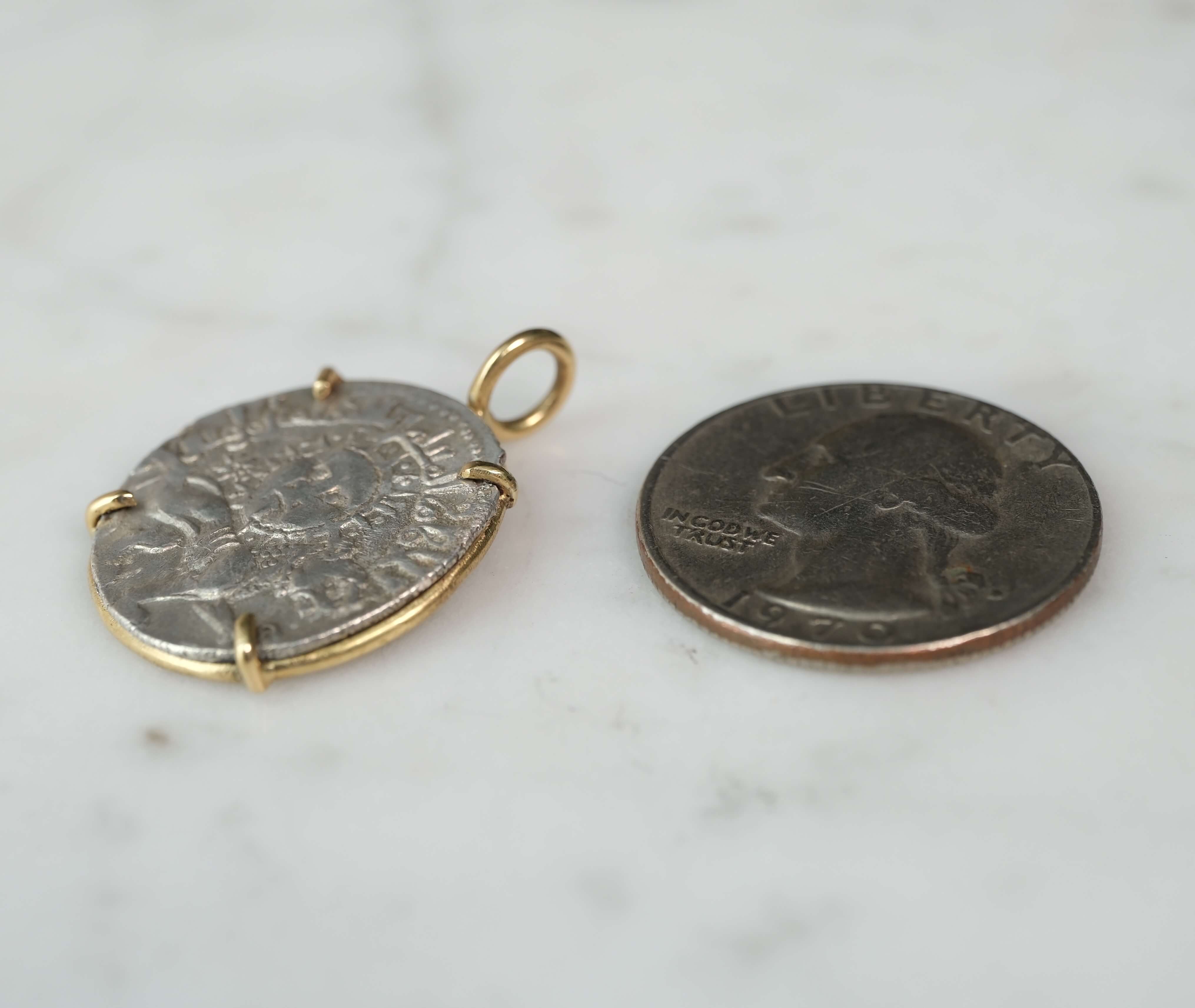 Seljuk Lion & Sun Dirhem Pendant in 18k Gold