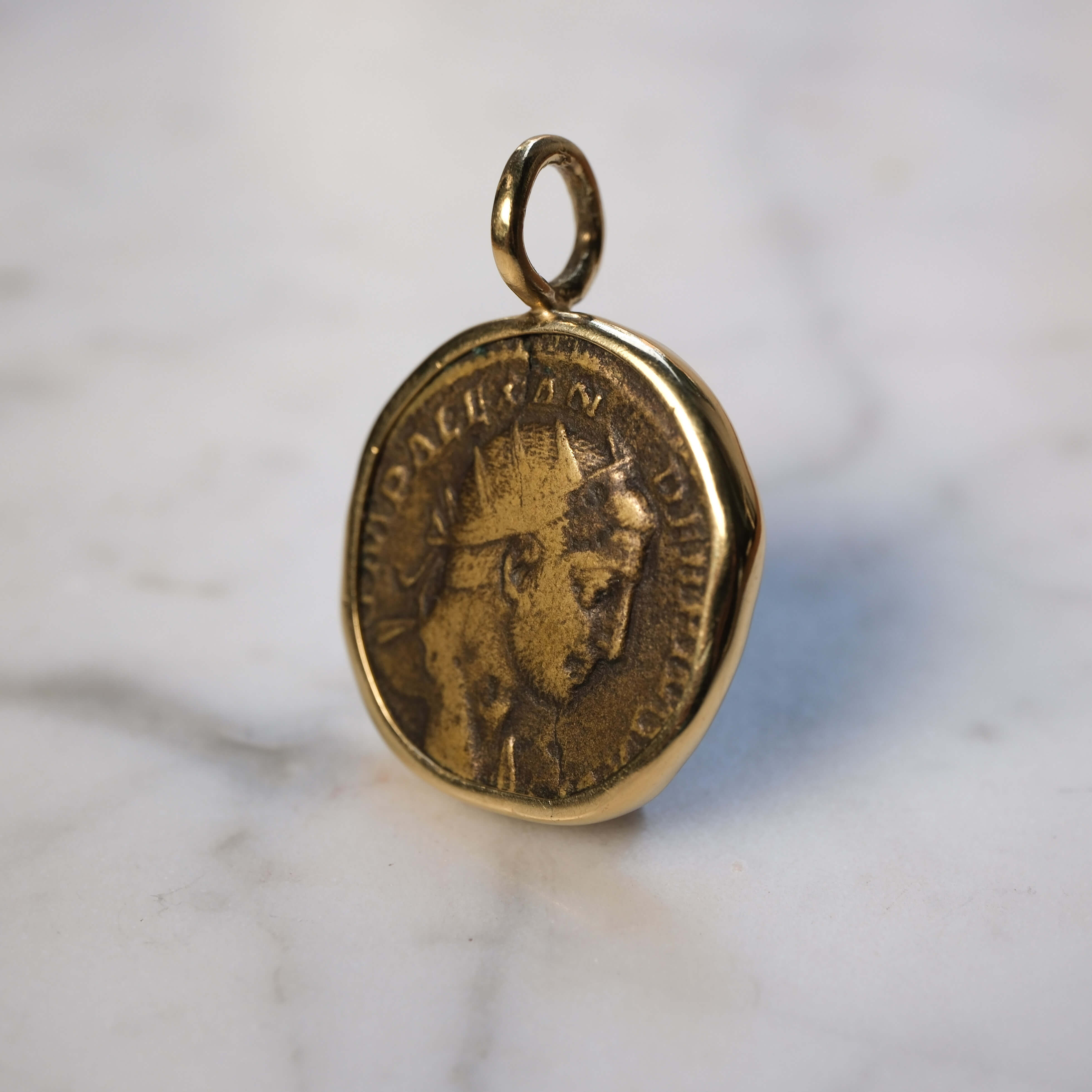 Orichalcum Sestertius in Solid 18k Gold