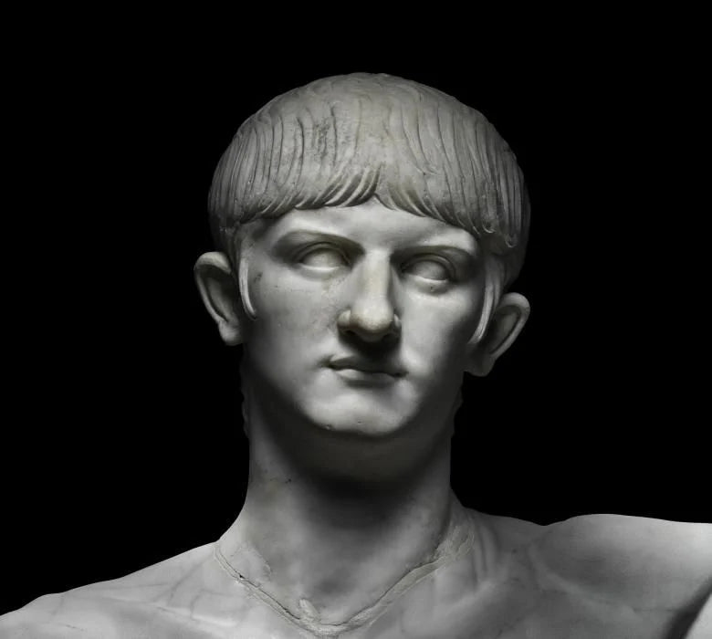 Nero · The Performer