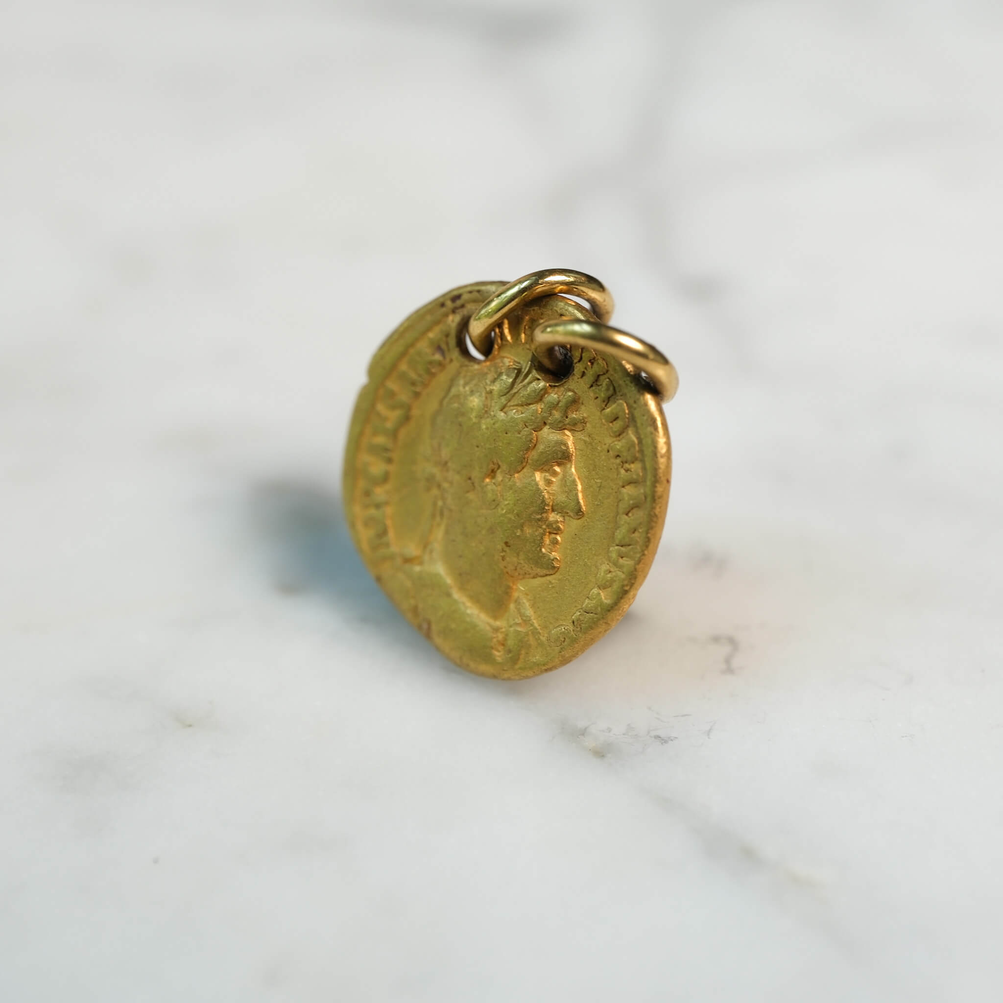 Hadrian & Hercules – Gold Aureus