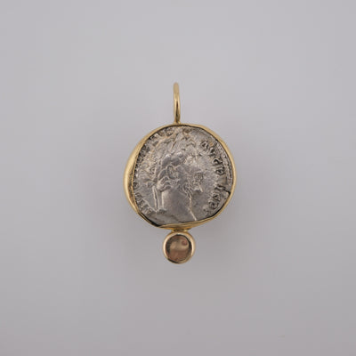 Fortuna and Sapphire in Gold with Sapphire