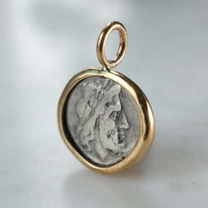 Roman Republic Silver Victoriatus, Rome Mint (after 208 BC)