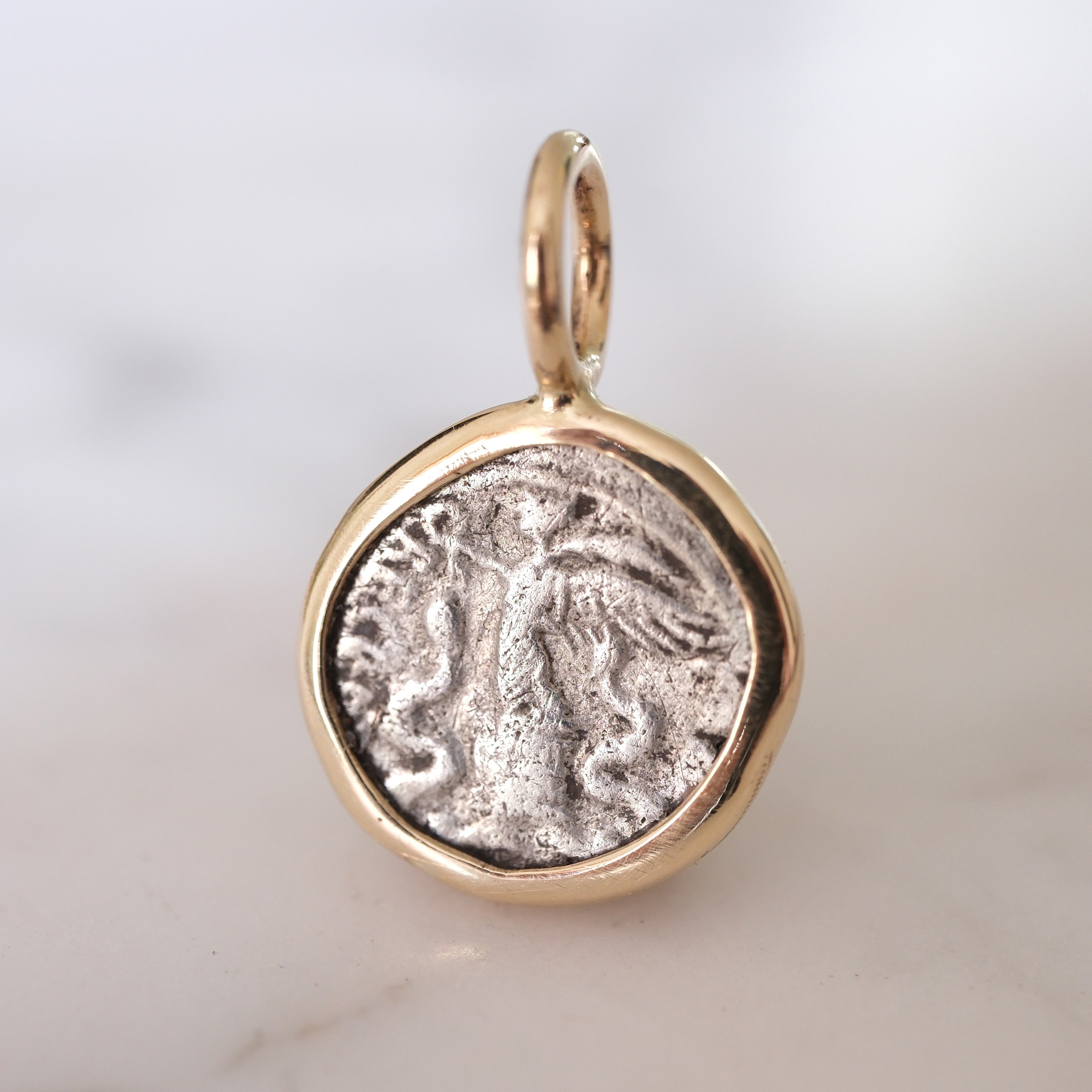 The Augustus Quinarius