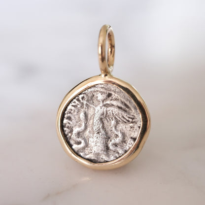 The Augustus Quinarius