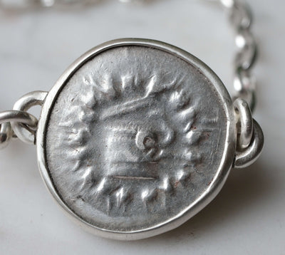 The Cista Mystica Bracelet