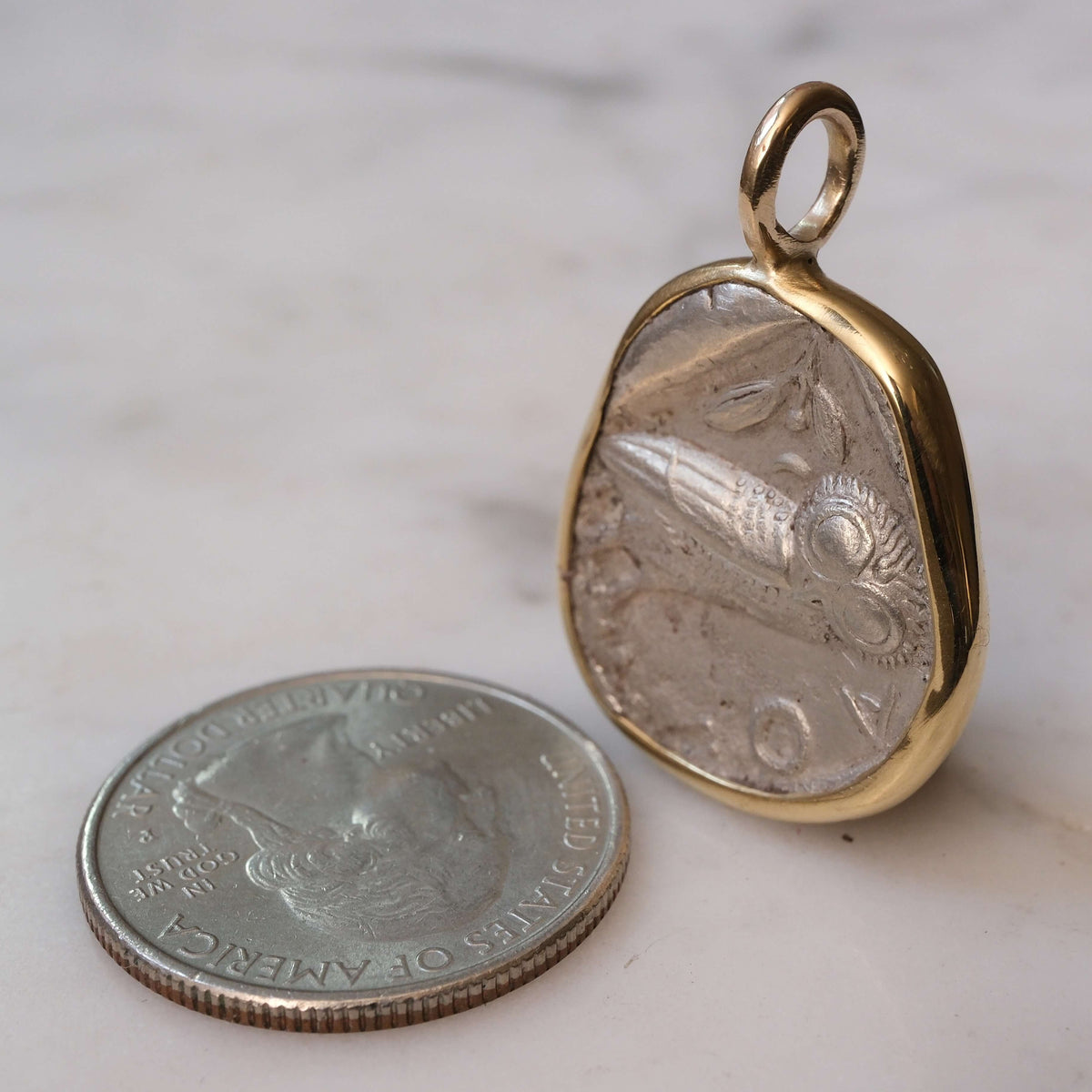 The Athenian Owl in 18k Gold