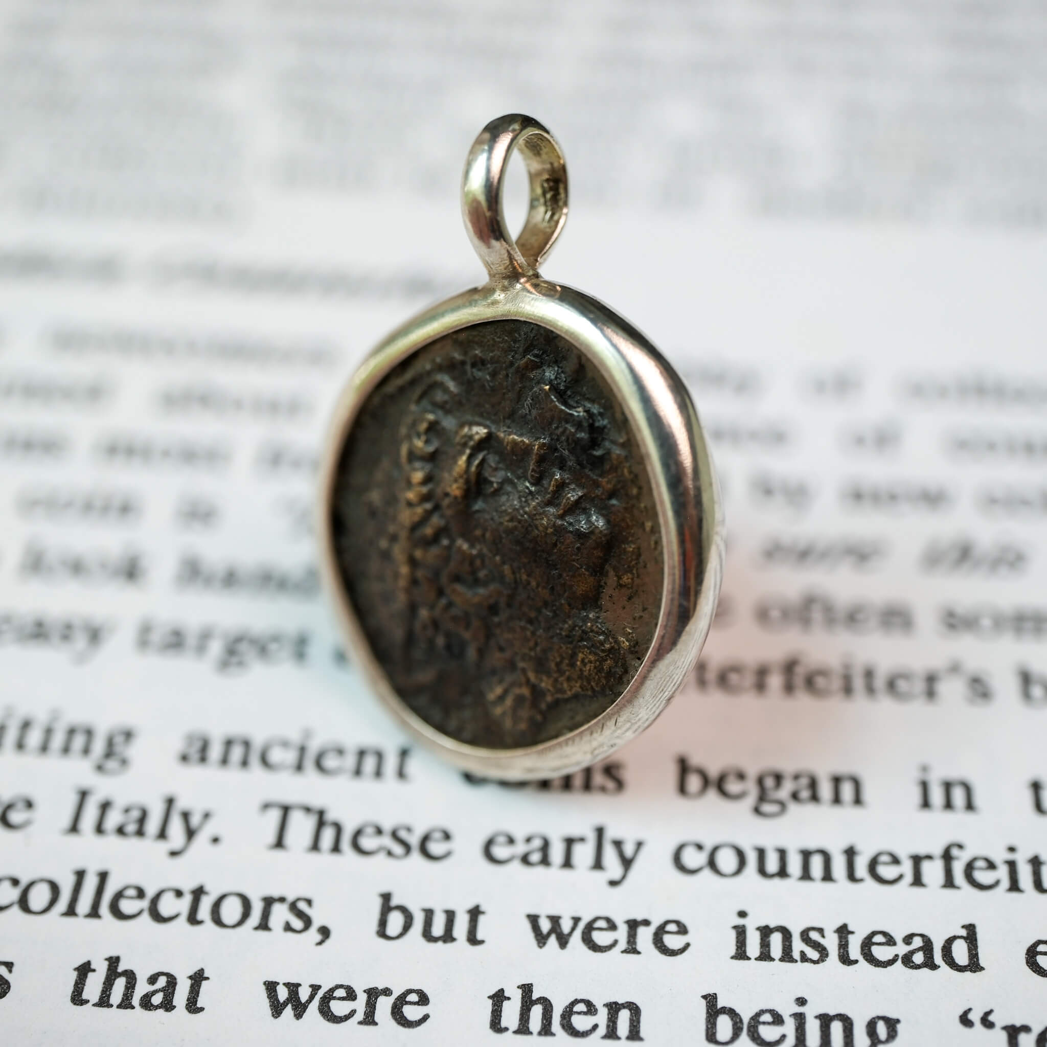 Roman Republic – Mercury & Prow Bronze