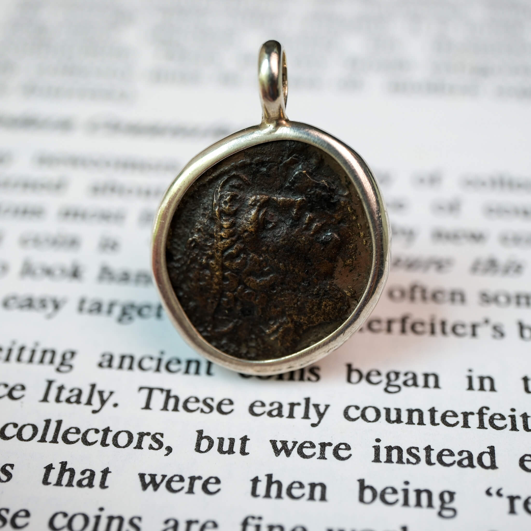 Roman Republic – Mercury & Prow Bronze