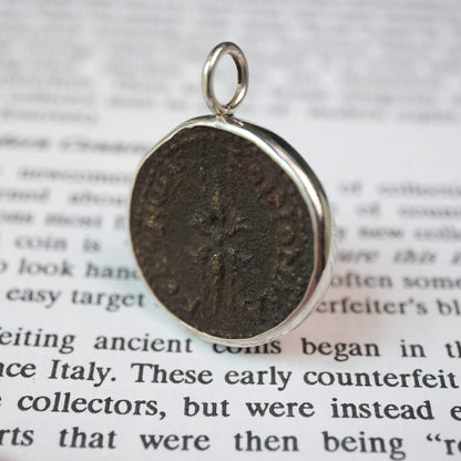 Marcus Aurelius, Thunderbolt in Sterling
