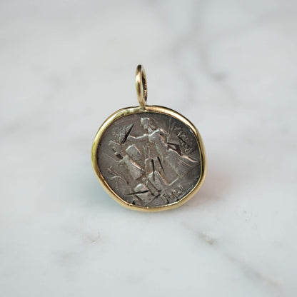 Janus and the Triumph of Rome | 119 BC | Republican Denarius in 18k Gold