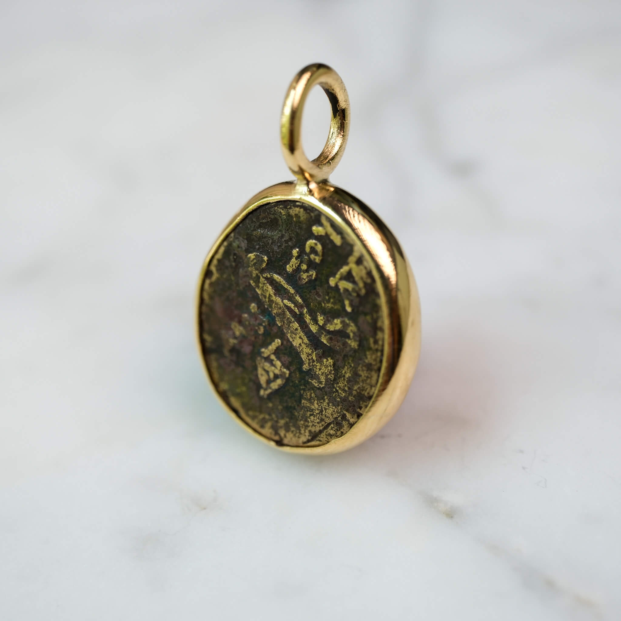 Athena and Sword | Amisos, Pontos c. 111–90 BC | Bronze Coin in 18k Gold