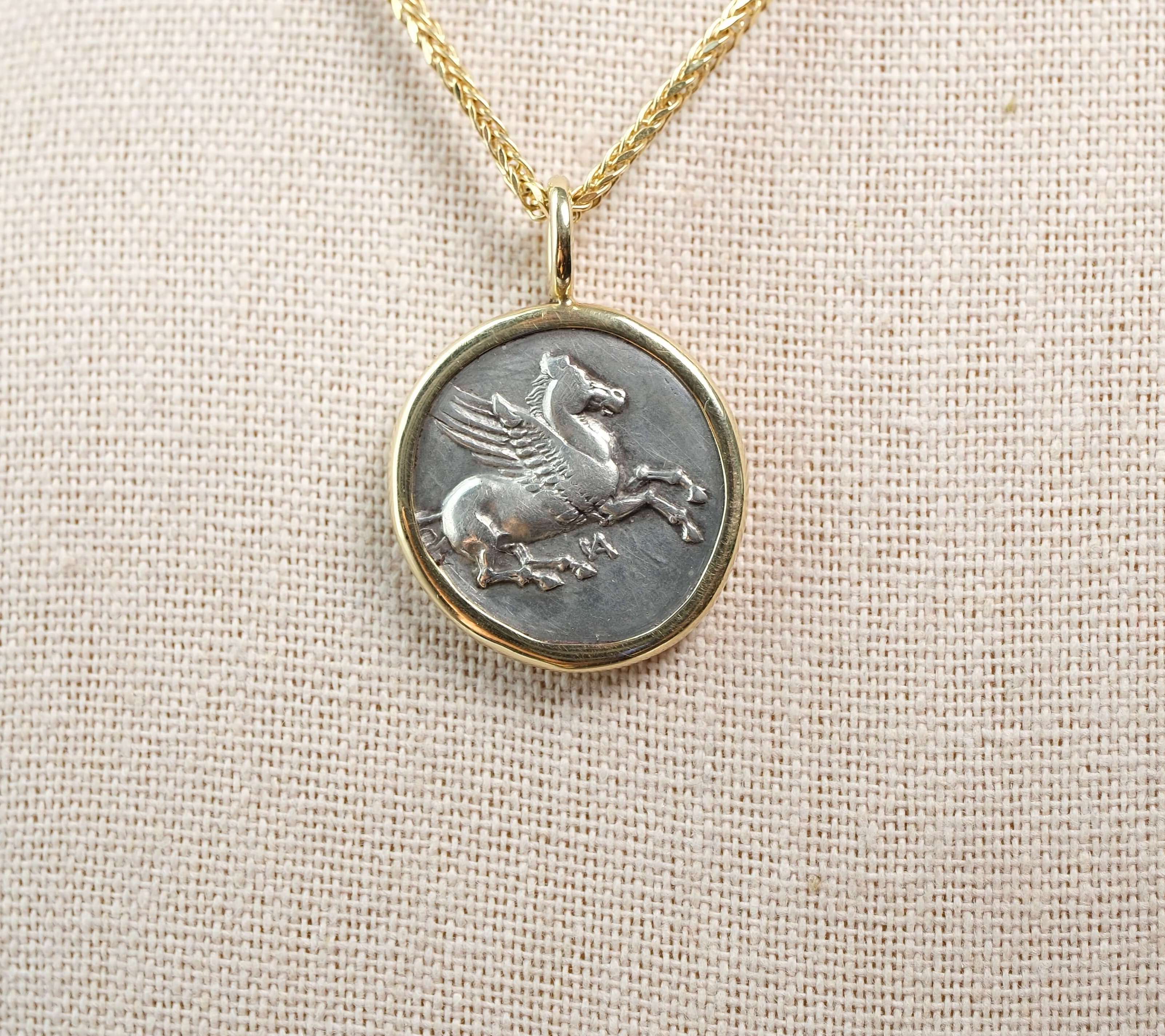Corinthian Stater Pendant in 18k Gold
