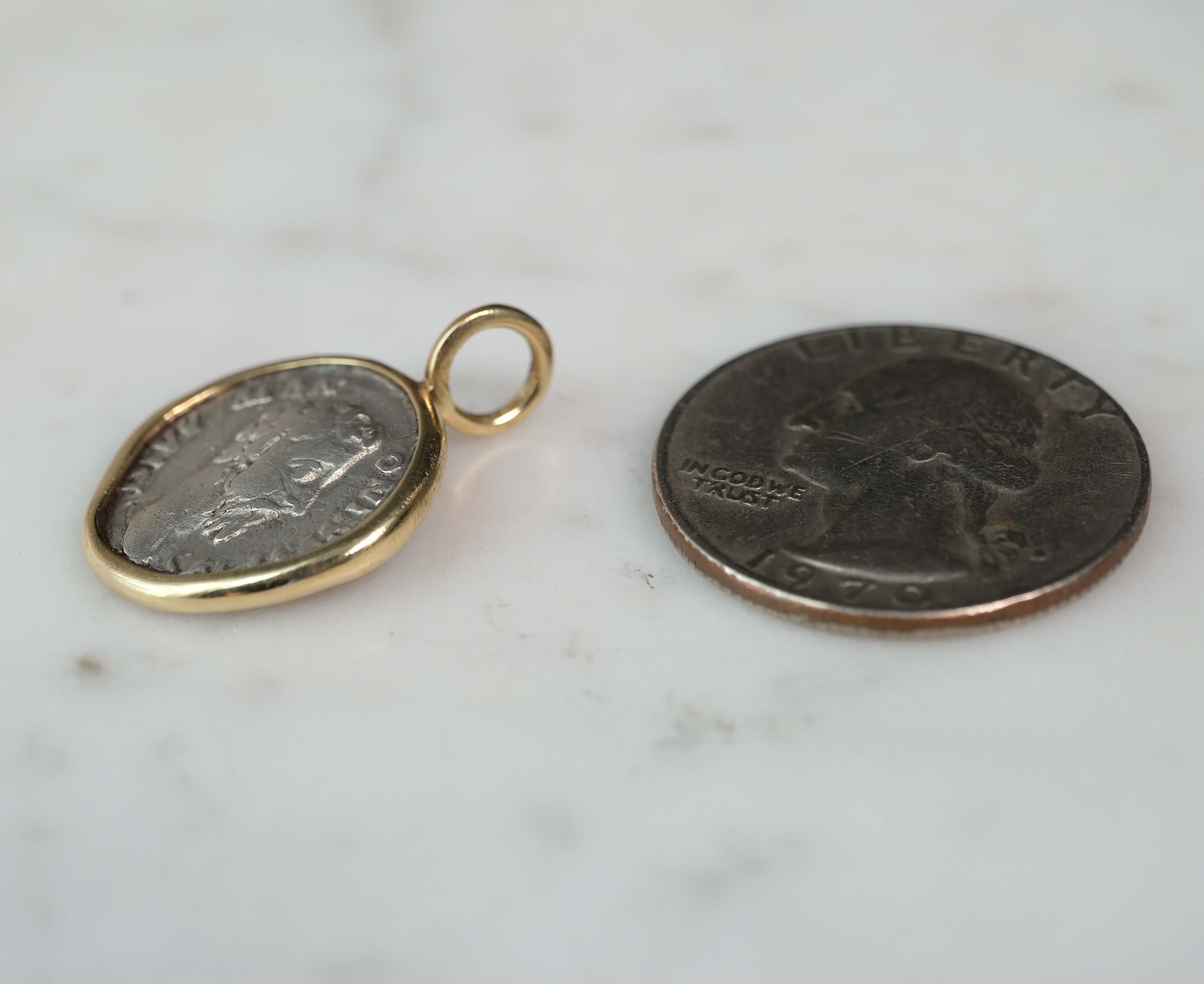 Marcus Aurelius  in 18k Gold