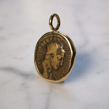Orichalcum Sestertius in Solid 18k Gold