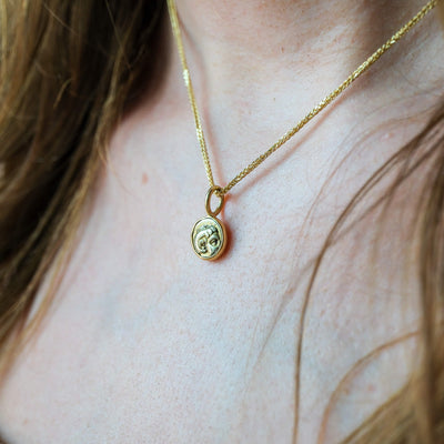 Divine Kingship – Electrum in 18k Gold