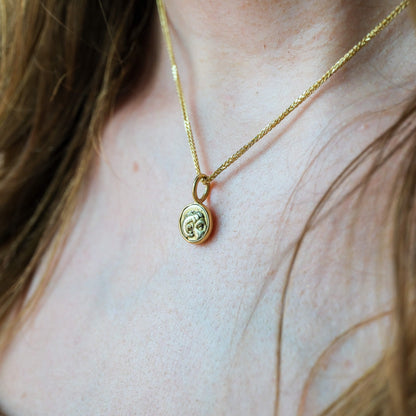 Divine Kingship – Electrum in 18k Gold